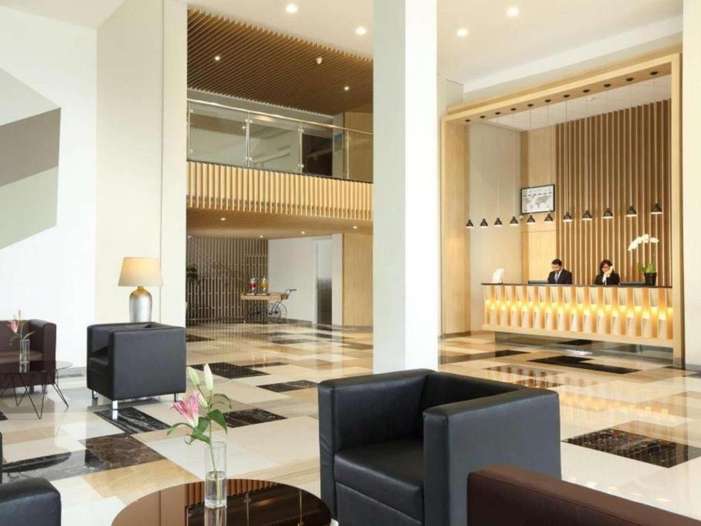 Lemo Hotel Serpong Tangerang Dış mekan fotoğraf