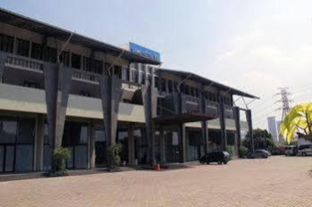 Lemo Hotel Serpong Tangerang Dış mekan fotoğraf