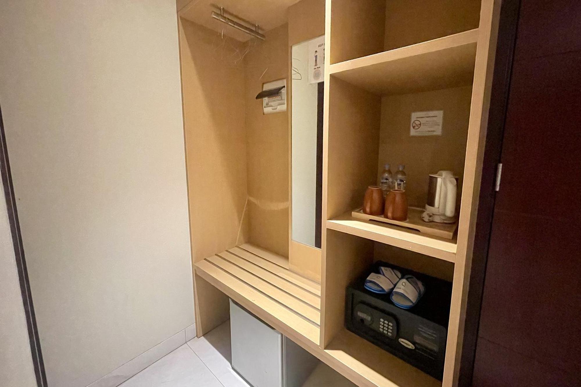 Lemo Hotel Serpong Tangerang Dış mekan fotoğraf