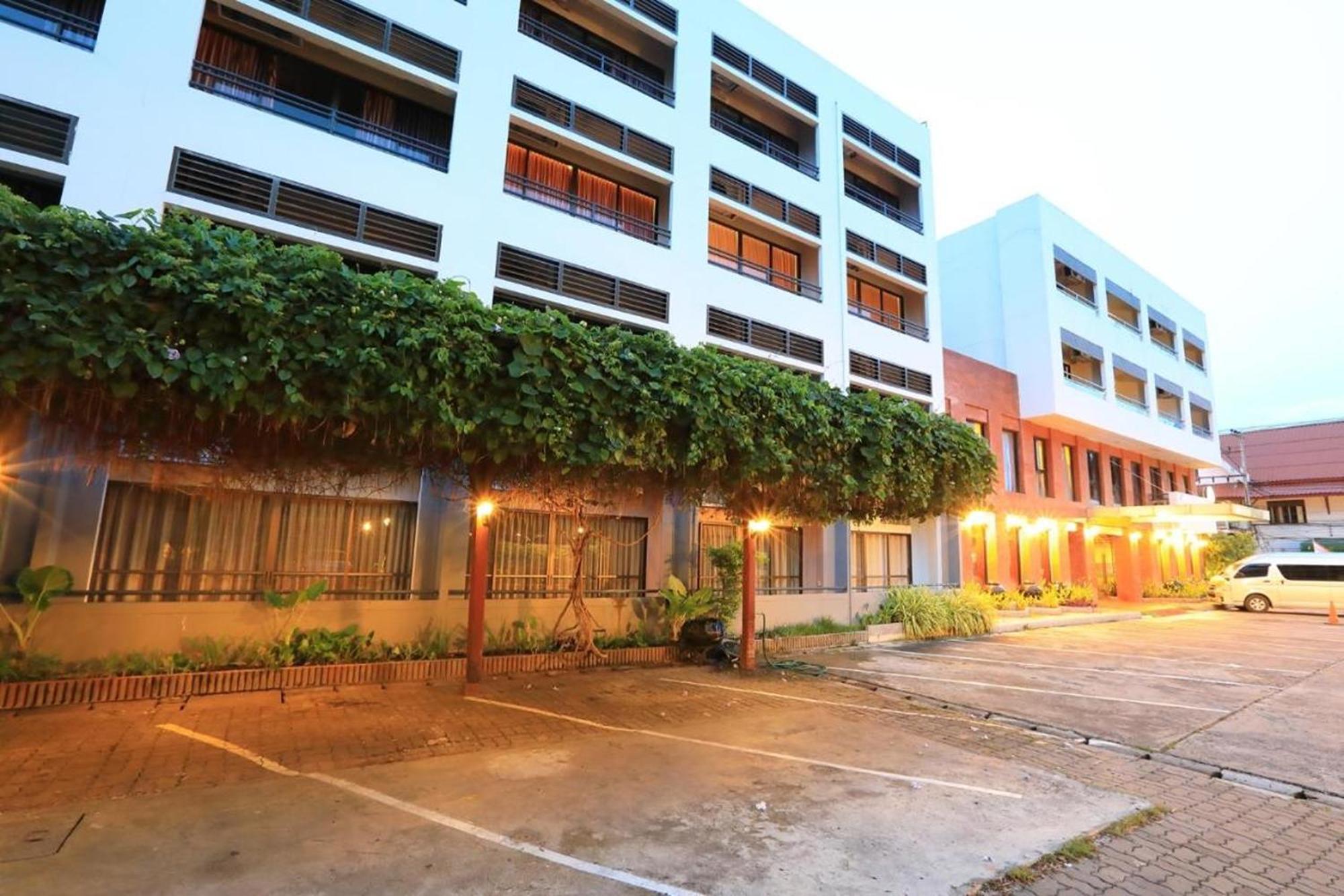Lemo Hotel Serpong Tangerang Dış mekan fotoğraf